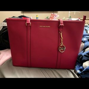 Michael Kors purse